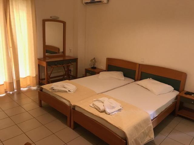 Diamanti Hotel Loutra Aidhipsou Exteriör bild