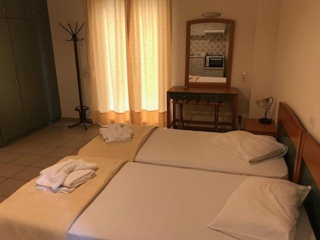 Diamanti Hotel Loutra Aidhipsou Exteriör bild